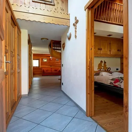 Chalet Vista Monte Bianco La Salle